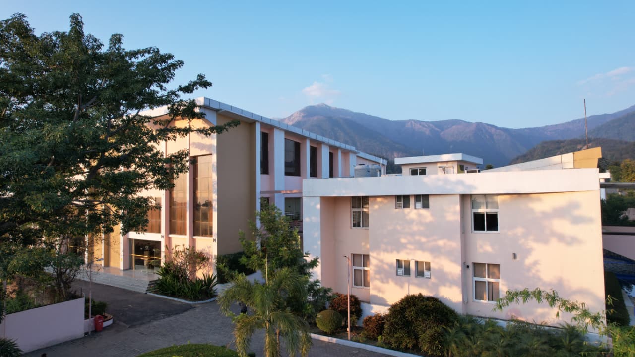 Vantage Hall - Best Girls Boarding School in Dehradun, India