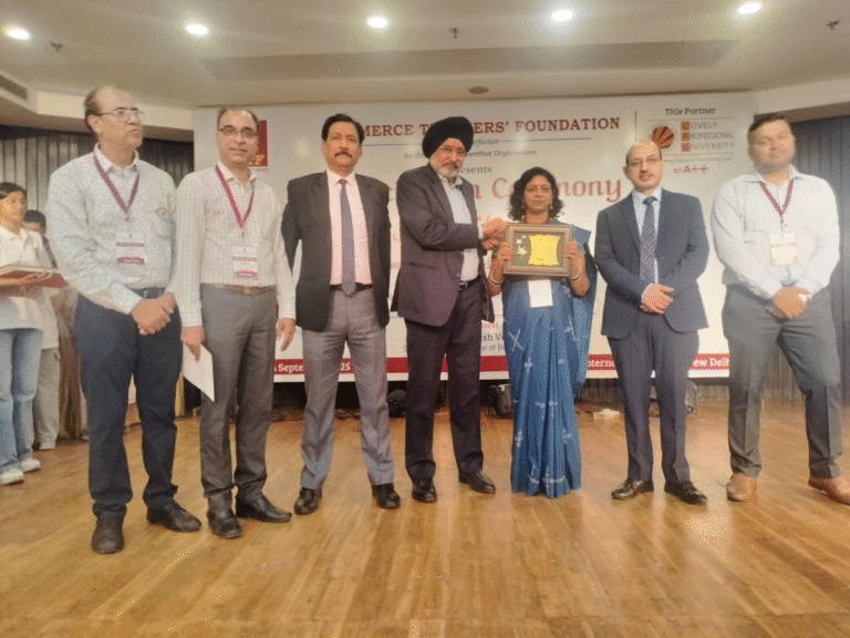 Vantage Hall’s Ms. Meenu Batra Honoured with Professional Excellence Award.