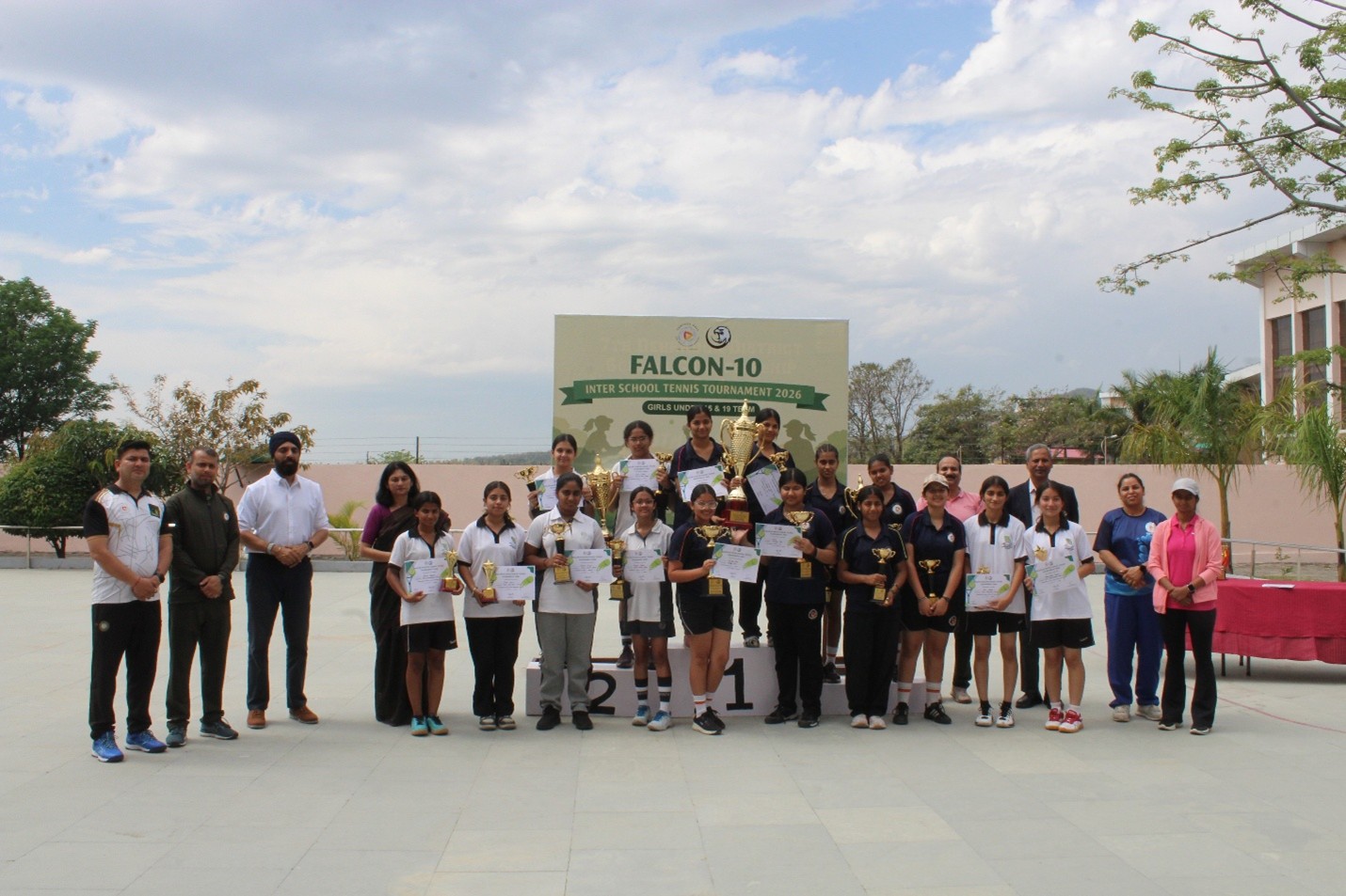 Vantage Hall students celebrating Overall Championship at Falcon 10 Tennis Tournament - best girls boarding school in Dehradun.