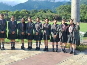 Vantage Hall student delegation reciting Bhagavad Gita verses at the Inter-School Gita Paath Competition at Kāsiga School - best girls boarding school in Dehradun India