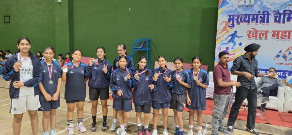 Meenakshi Mahato receiving the runners-up silver trophy at the CM Trophy State Basketball Championship - best girls boarding school in Dehradun India
